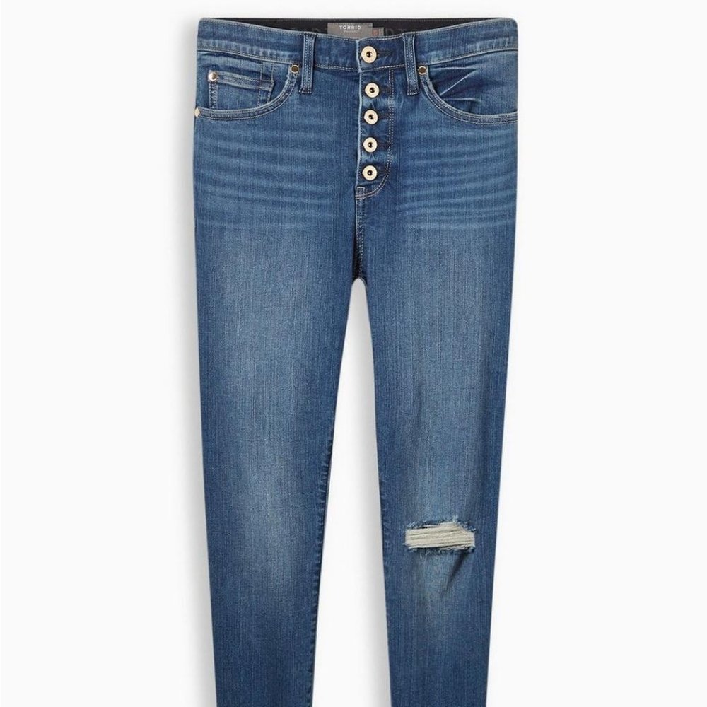 ❤️NWT VINTAGE TORRID JEANS - BOMBSHELL SKINNY - HIGH RISE - DISTRESSED PLUS SIZE - Picture 14 of 16